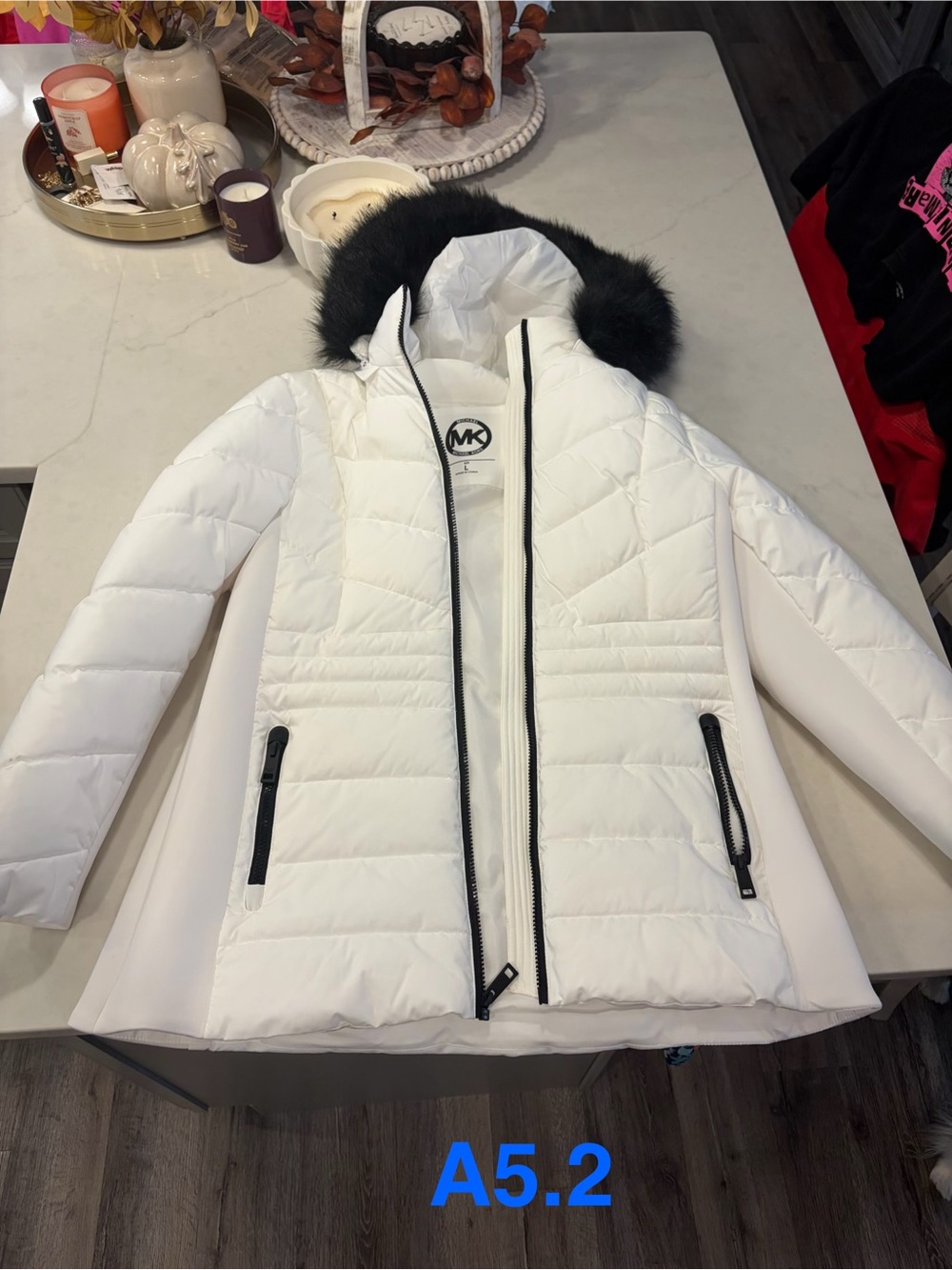 Michael Kors White Quilted Ski Jacket with Black Faux Fur Hood Trim